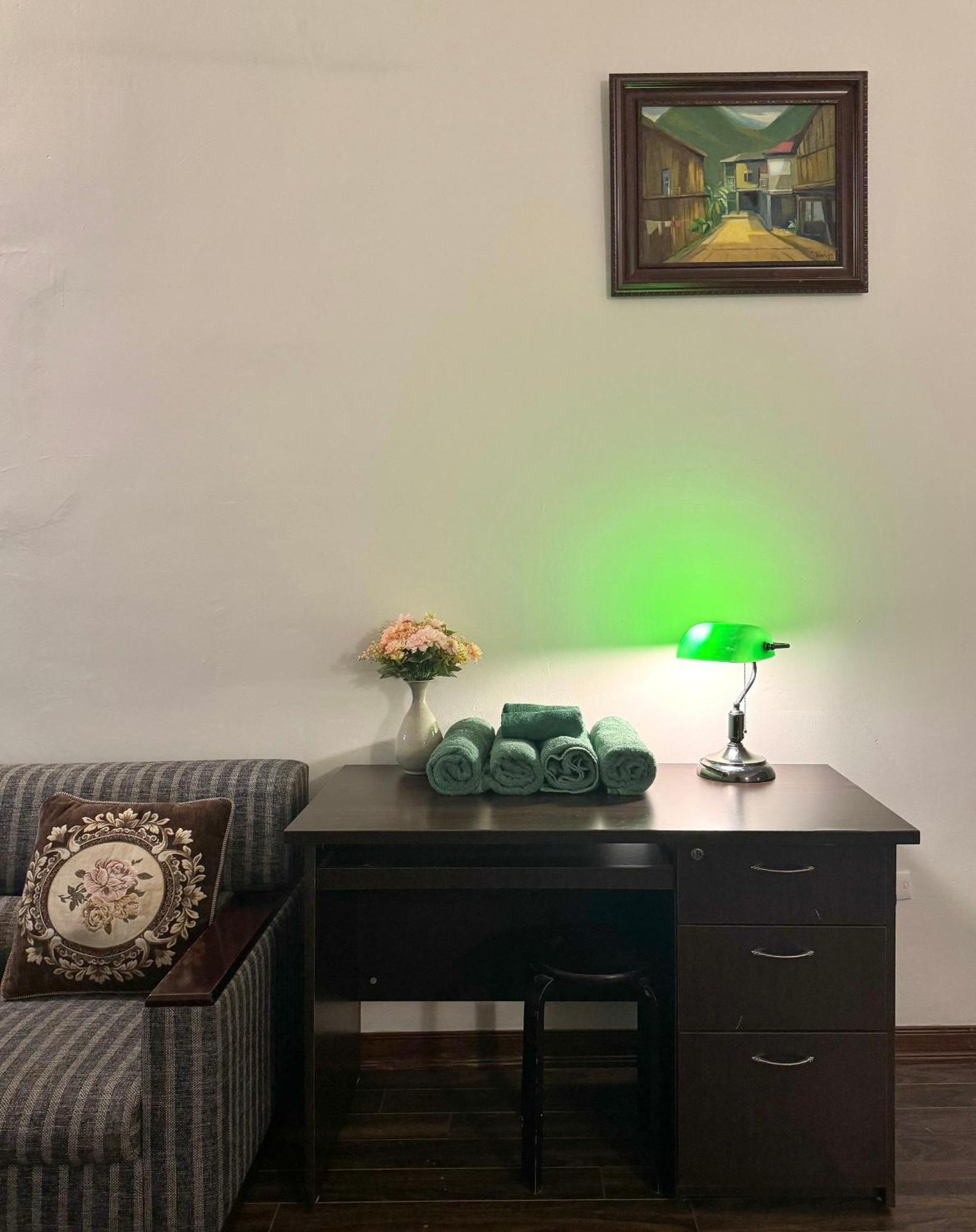 Hidden Gem Homestay 2 Ханой Экстерьер фото